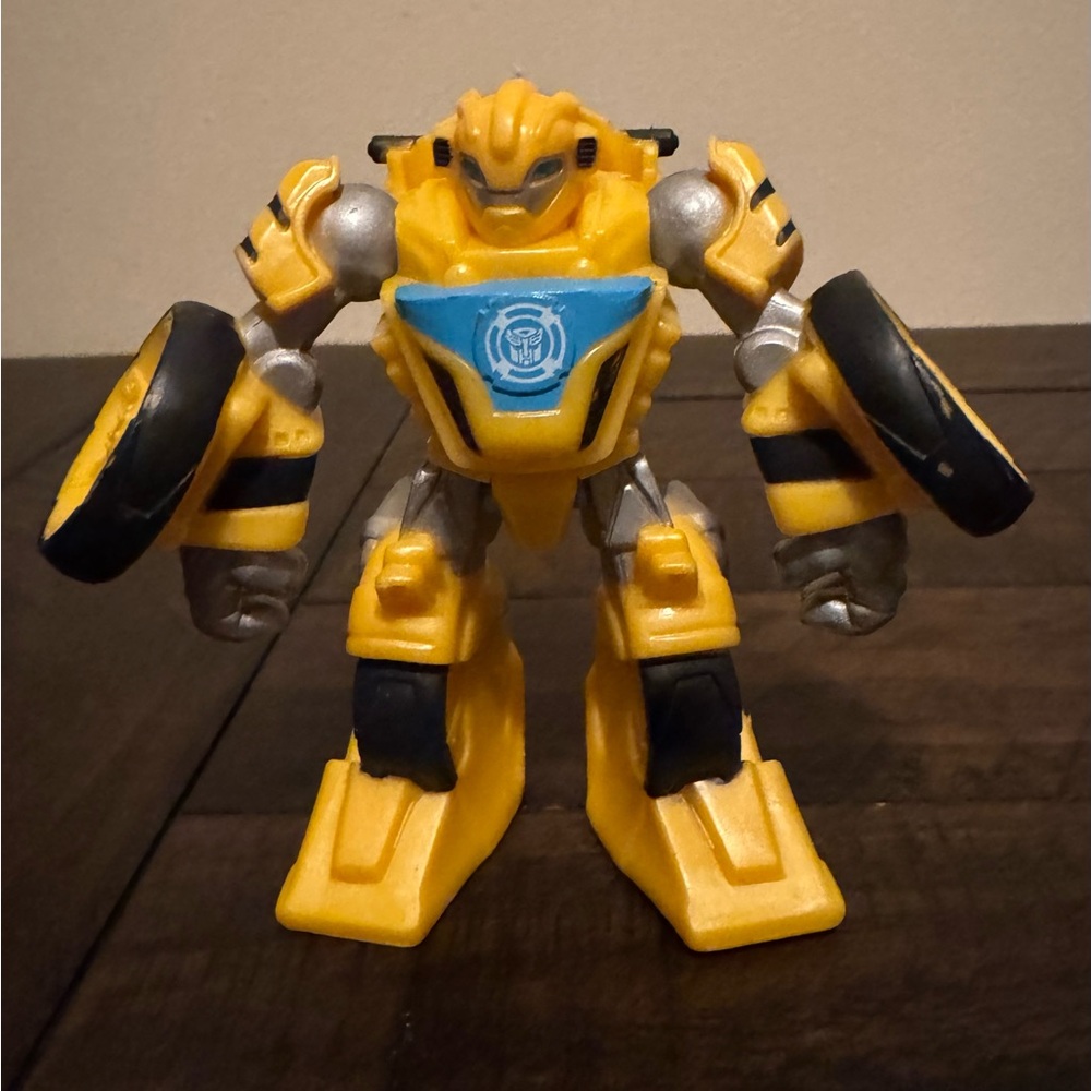 Playskool Heroes Transformers Bumblebee Action Figure